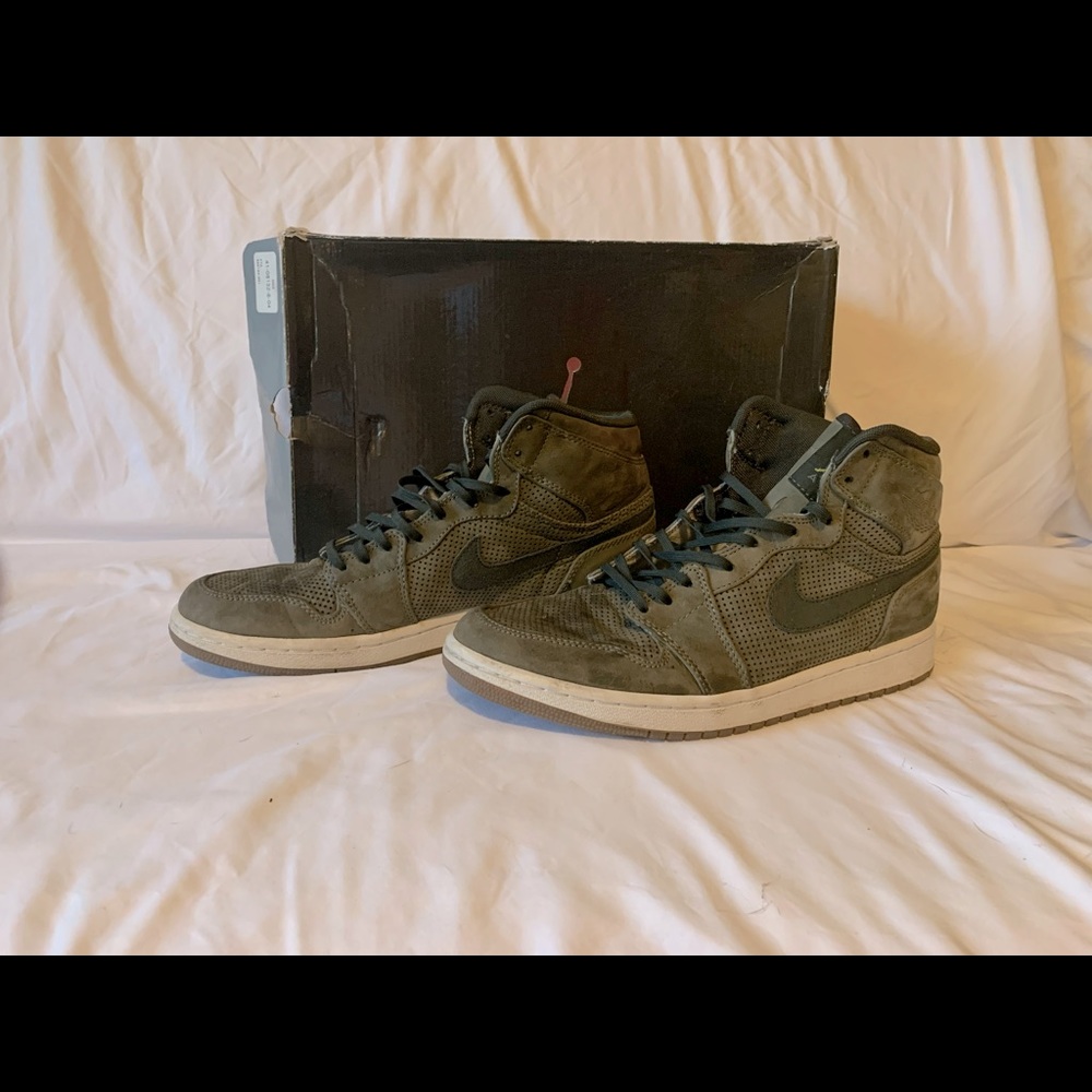 Men’s Jordan 1 retro high premiere